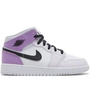 Air Jordan 1 Mid GS 'Barely Grape'; Junior mid size 6.5Y